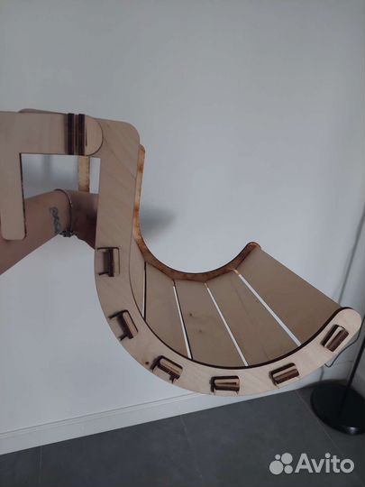 Лежак для кошек на батарею