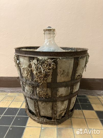 Бутыль 50л в металлической корзине СССР