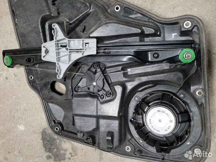 Стеклоподъемный механизм задний левый Volkswagen