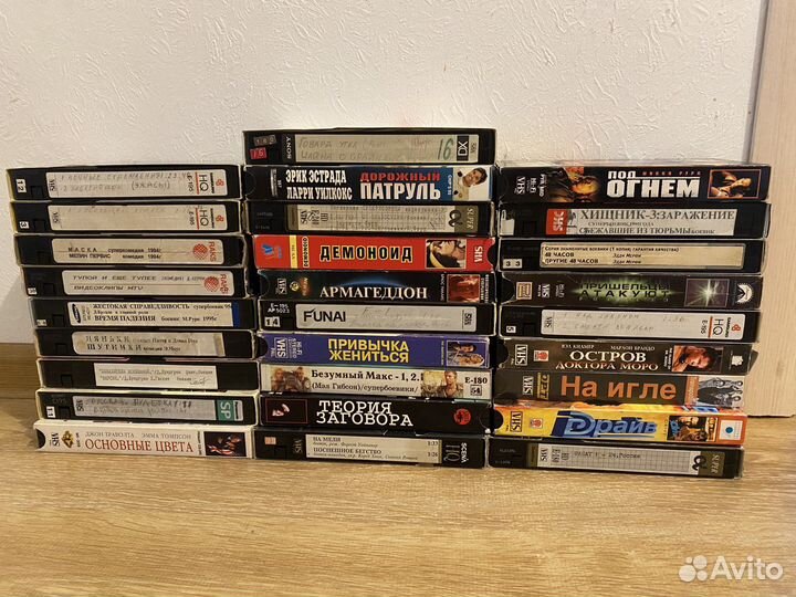 Видеокассеты vhs 28шт