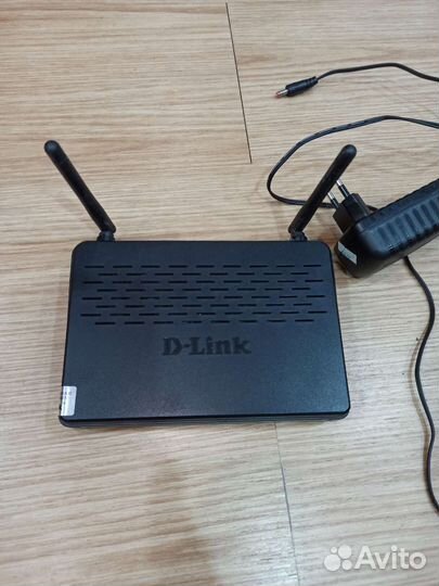 D-link DSL-2740U Wi-Fi роутер