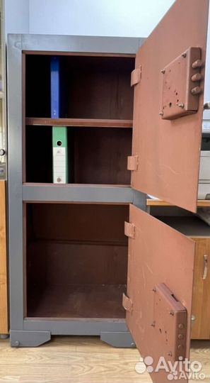 Сейф огнеупорный