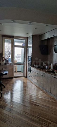 4-к. квартира, 122 м², 7/14 эт.