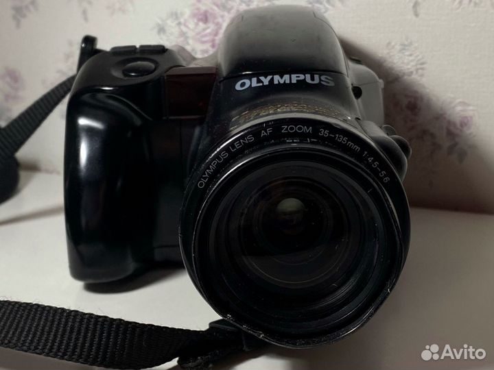 Пленочный фотоаппарат Olympus IS-2 DLX