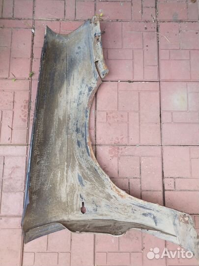 Крыло переднее левое priora космос