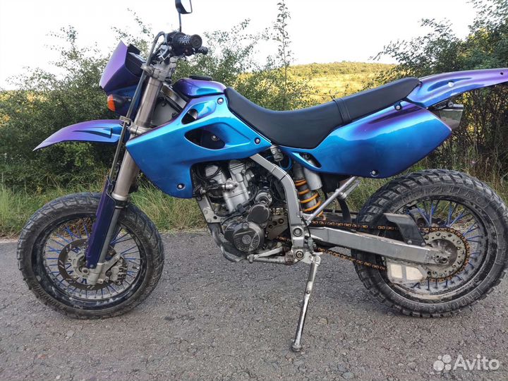 Мотард Kawasaki D-tracker 250