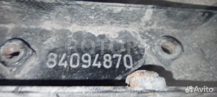 Кронштейн крыла правый Volvo FH 3 2015 84094870