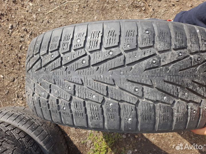 Nokian Tyres Hakkapeliitta 7 SUV 285/60 R18 116T