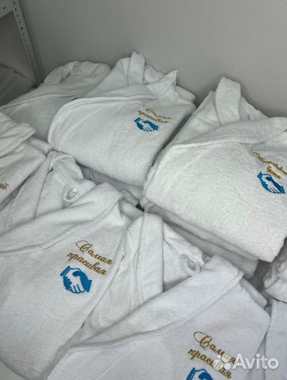 Халаты с вышивкой оптом