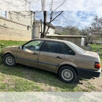 Volkswagen Passat 1.8 MT, 1989, 350 000 км, с пробегом, цена 150 000 руб.