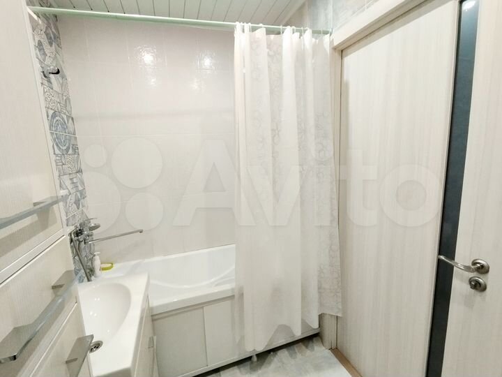 2-к. квартира, 60,8 м², 3/16 эт.