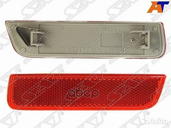 Отражатель Renault Duster 10-21 / Sandero 14-18