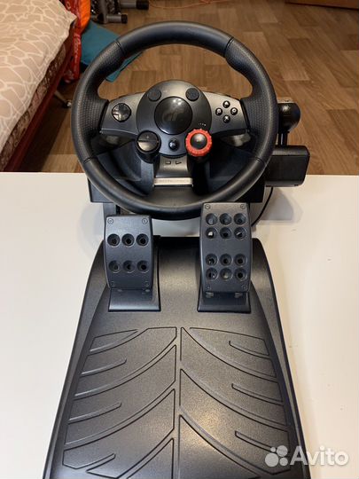 Руль Logitech Driving Force GT