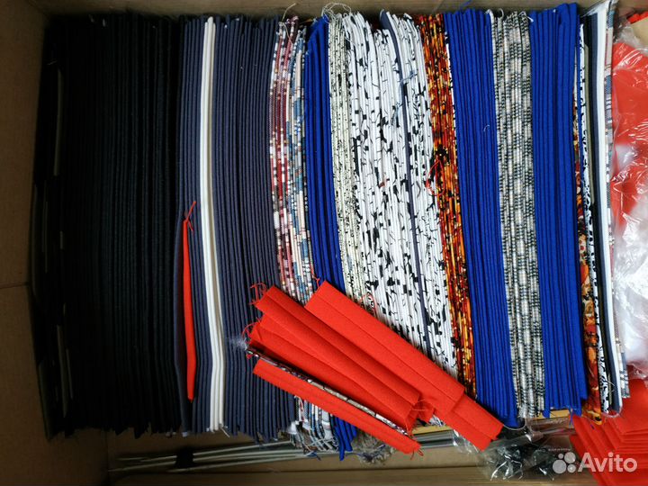 Резинка для волос бабочка галстук