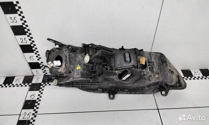 Фара левая Volkswagen Touareg