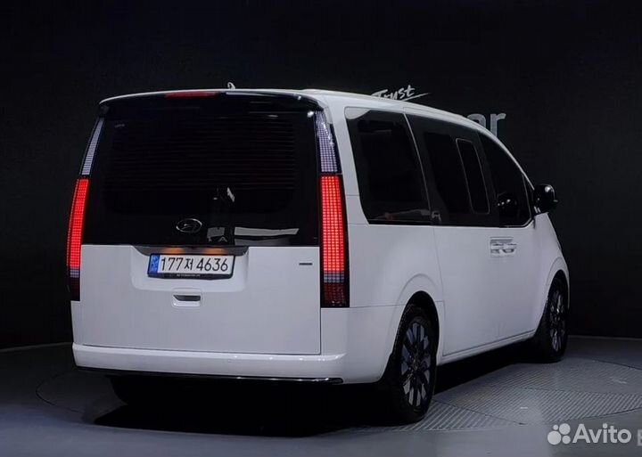 Hyundai Staria 2.2 AT, 2022, 25 500 км