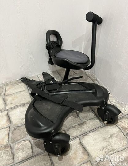 Подножка для второго ребенка с сиденьем Carrello