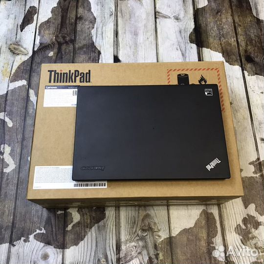 Lenovo Thinkpad x260 i5-6x 8GB 512SSD