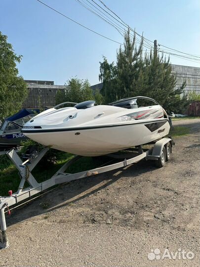 BRP SEA-DOO speedster 200