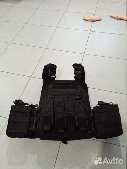 Бронежилет в комплекте с плитами