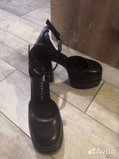 Туфли женские 38 размер черные