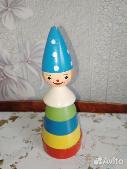 Пирамидка- клоун. СССР