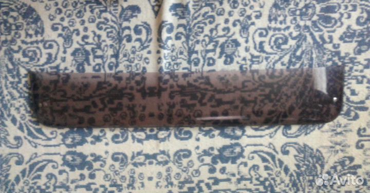 Дефлектор на люк