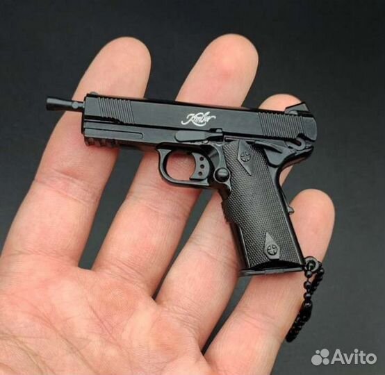 Брелок пистолет М1911, брелок Нож подарок мужчине