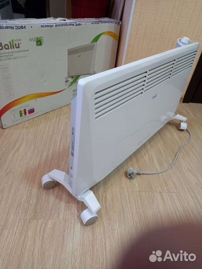 Конвектор Ballu 2 кВт рассчитан 25-30кв.м