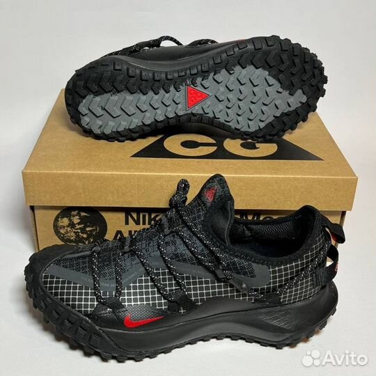 Nike ACG Mountain Fly Low