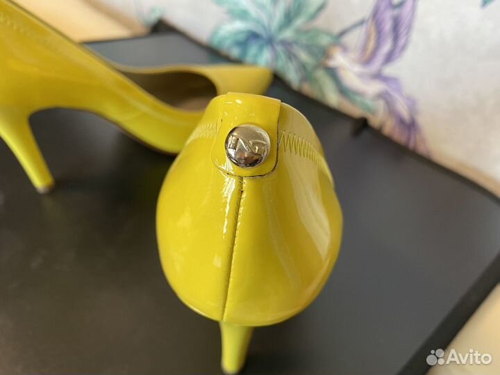 Туфли женские 38 размер оригинал