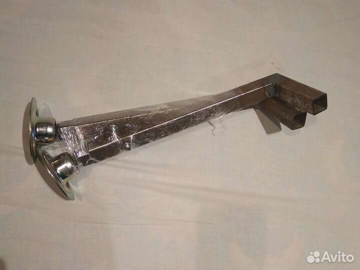 Колышки,винтовые свайки для палатки прицепа Скиф