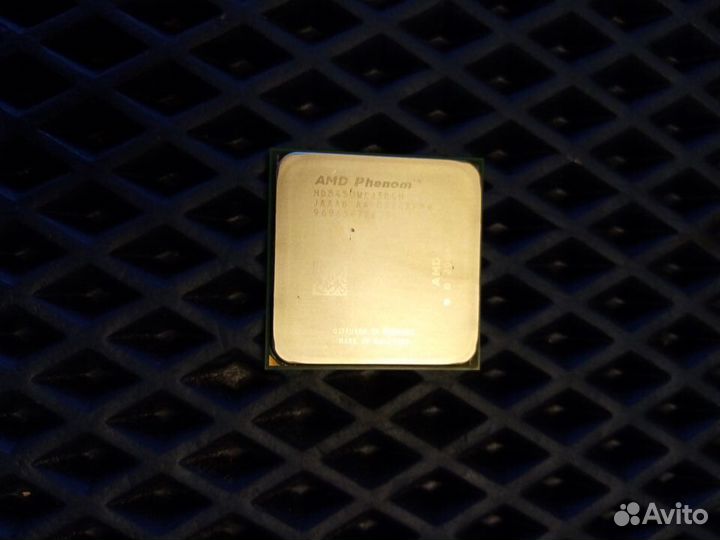 Процессор AMD Phenom X3 8450