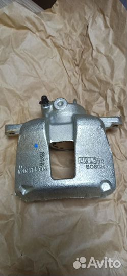 Суппорт тормозной передний правый Geely Emgrand