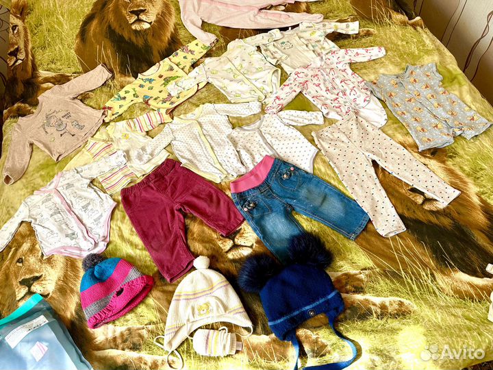 Вещи на девочку до года