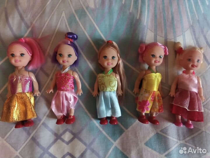 Маленькая куколка