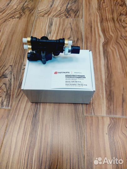 Блок клапанов ресивера Range Rover L320 new