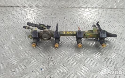 Топливная рампа бензиновая honda civic 7 (8DN02TJ0