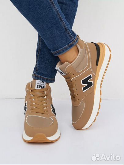 Кроссовки женские зимние 36 размер