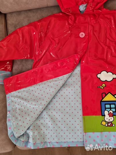Хеллоу Китти, плащ для девочки новый