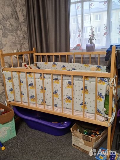Детская кроватка