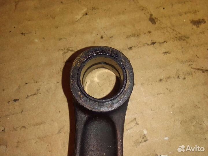 Шатун 2.3 Volkswagen Passat B5 AGZ VR5