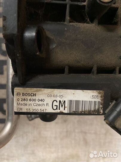 Впускной коллектор Opel Corsa C 55350547