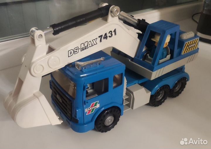 Экскаватор Daesung