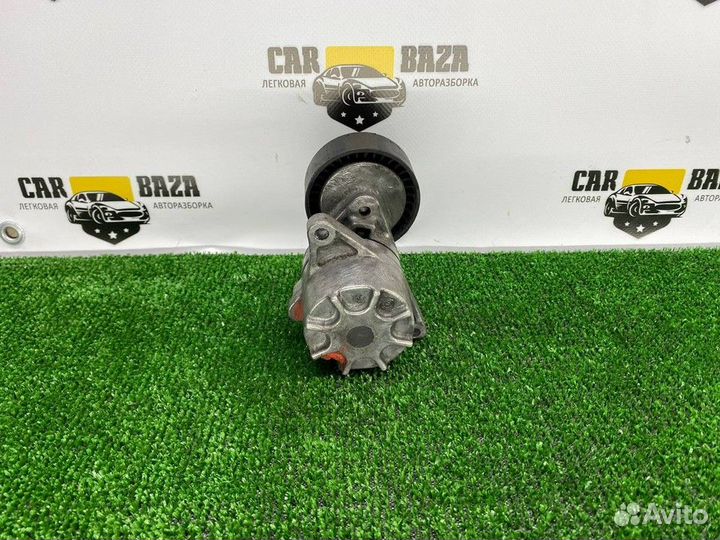 Ролик-натяжитель