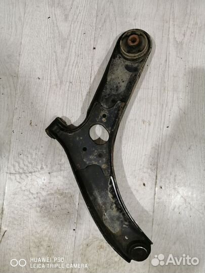 Рычаг подвески Hyundai solaris Прав