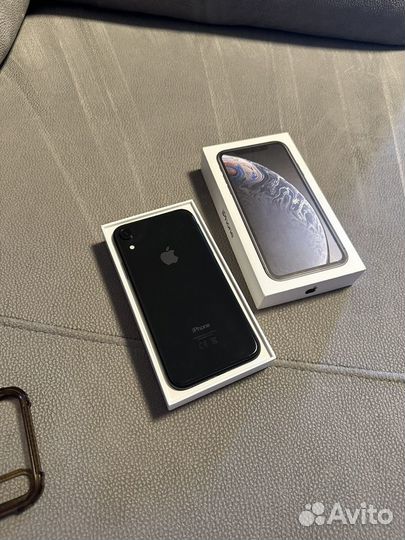 iPhone Xr, 128 ГБ