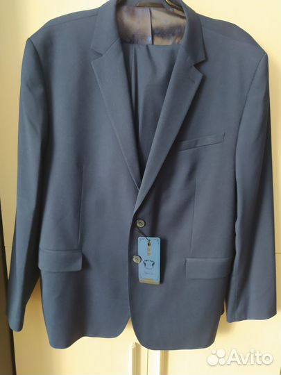 Продам мужской костюм