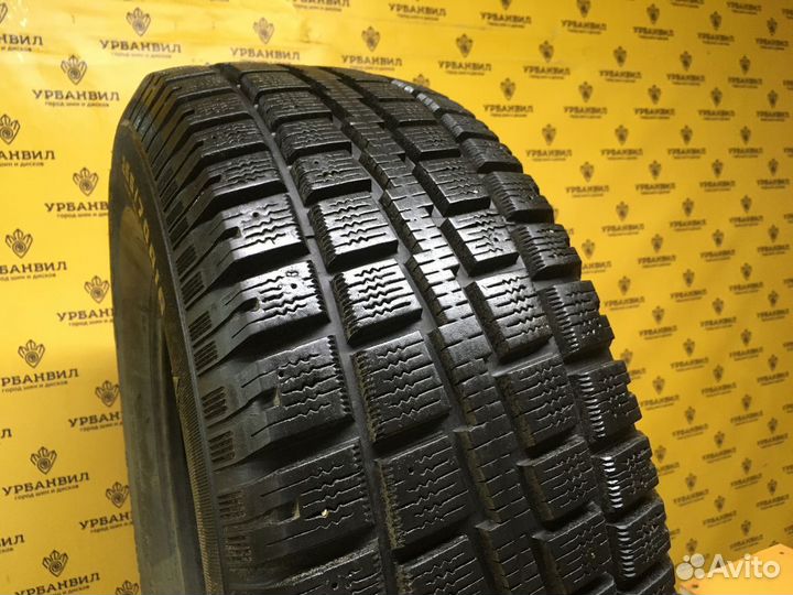 Cooper Discoverer A/T 255/70 R16