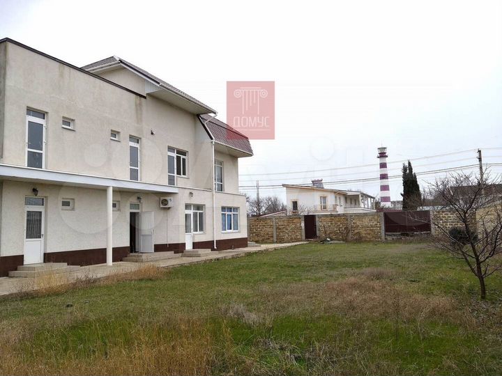 Дом 300 м² на участке 15 сот.